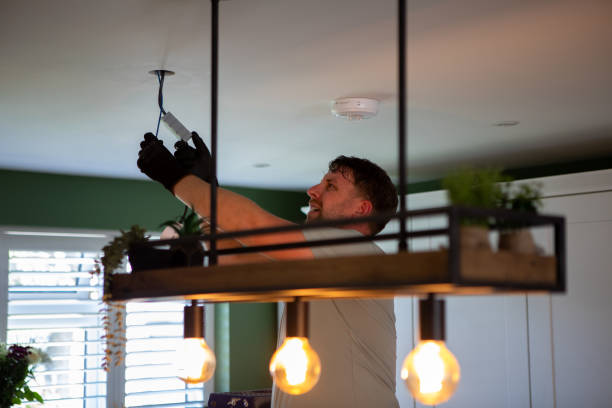 Best Affordable Emergency Electrician  in Shelton, WA